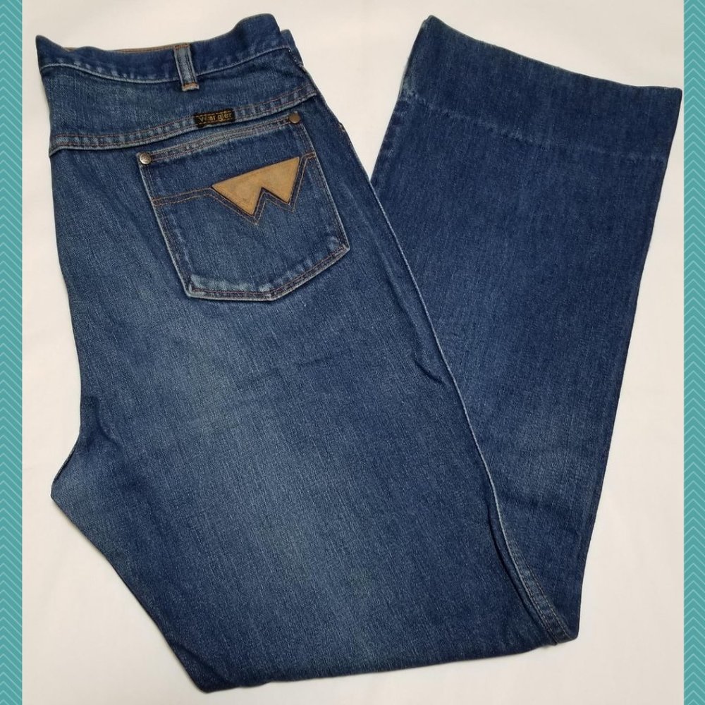 Wrangler Vintage Blue Bell High Rise Bootcut Jeans